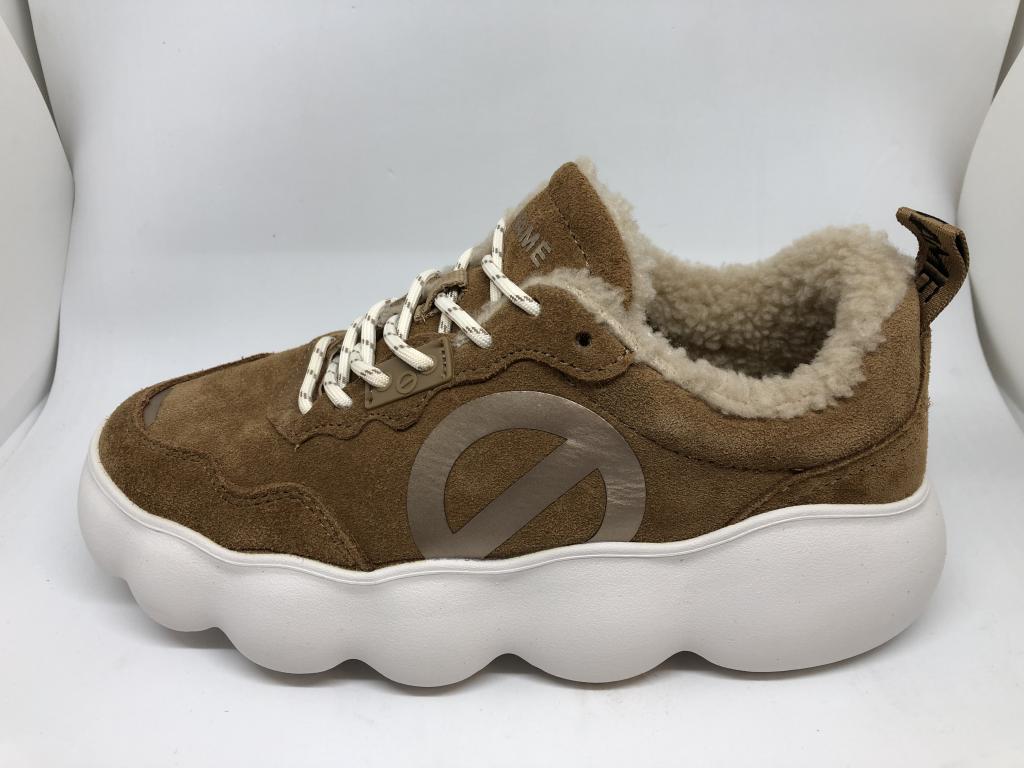 No name Gong Jogger